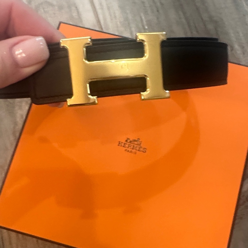 Hermes Black/brown Belt with Gold H Buckle. Reversible